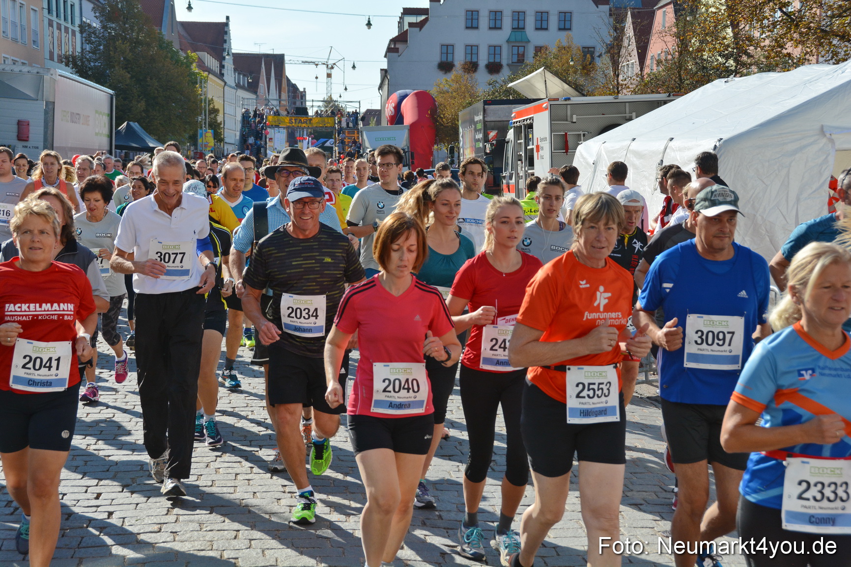 Unterer Markt Stadtlauf Neumarkt 2018 0140